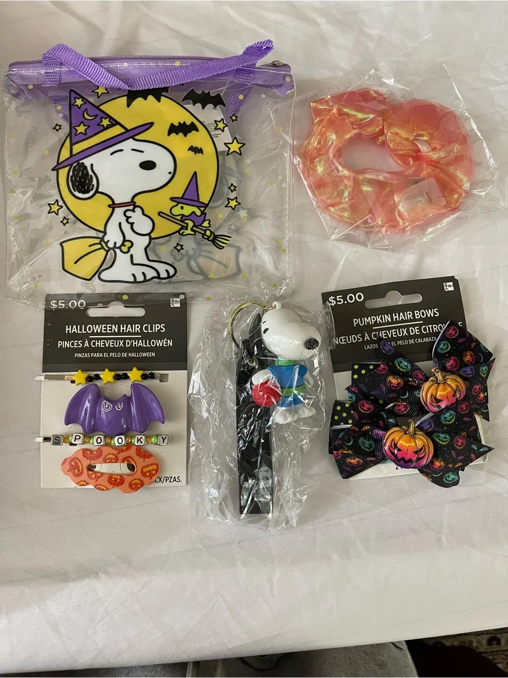 Halloween Boo Basket Bonanza: Character Bows, Bags and Bag Charms! $25 each set
